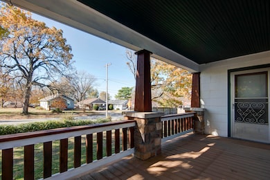 931 W Turner St, Springfield, MO 65803 - photo 3