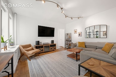 222 E 82nd St unit 5E, New York, NY 10028 - photo 2