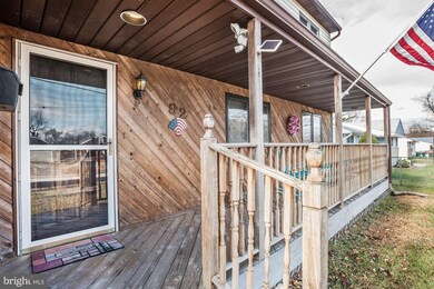 92 S Garden Blvd, Beverly, NJ 08010 - photo 3