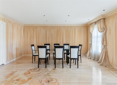 6 Longridge Ln, Glen Head, NY 11545 - photo 6