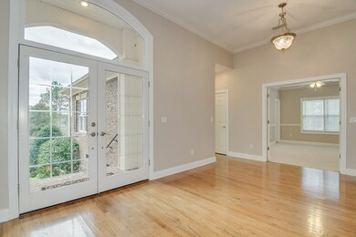 Foyer to study/office