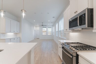 10747 Pine Pink, Conroe, TX 77385 - photo 7