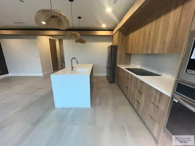 702 W Juniper Dr unit A, Harlingen, TX 78552 - photo 5