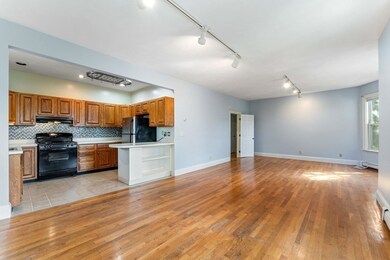 42 Woodlawn St unit 5, Jamaica Plain, MA 02130 - photo 5