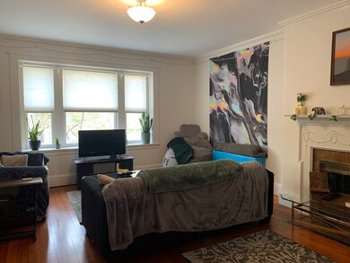 9 Regent Cir unit 1, Brookline, MA 02445 - photo 2