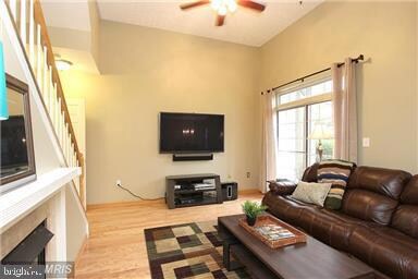 11864 Breton Ct unit 14A, Reston, VA 20191 - photo 3