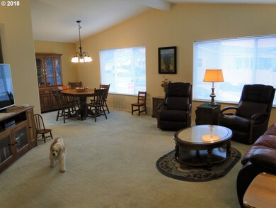 Living Room/Dining Room