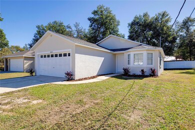 40042 Palm St, Lady Lake, FL 32159 - photo 2