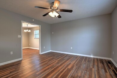 325 Brian Cir-5