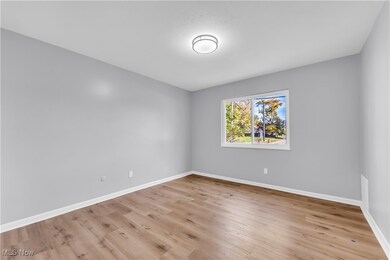 386 E 200th St unit 1/DN, Cleveland, OH 44119 - photo 7