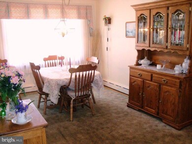 421 N 4th St, Souderton, PA 18964 - photo 7