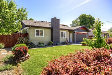 100 Princess Way, Central Point, OR 97502 - photo 4