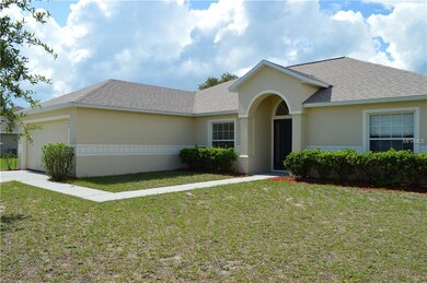 609 Hatchwood Dr, Haines City, FL 33844 - photo 2