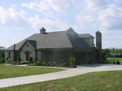 250 Cave Run Cir, Versailles, KY 40383 - photo 5