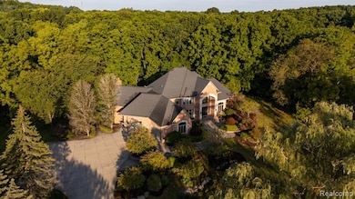 5779 Pinecrest Estates Dr, Ann Arbor, MI 48105 - photo 5