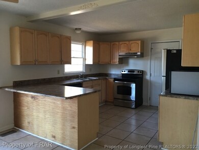 7632 Decatur Dr, Fayetteville, NC 28303 - photo 6