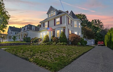 31 Lawrence St, Wakefield, MA 01880 - photo 2