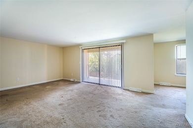 30 Charter Oaks Dr unit 4, Buffalo, NY 14228 - photo 6