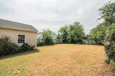 Garage-yardview