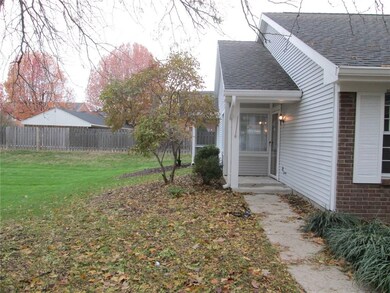 1120 Viburnum Dr, Indianapolis, IN 46260 - photo 2