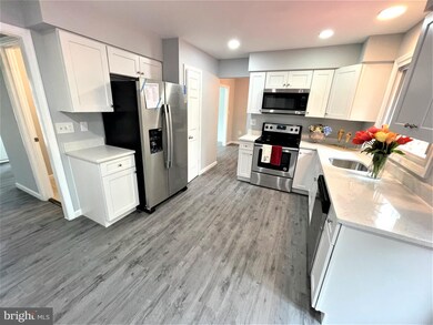 20301 Beehive Ln, Germantown, MD 20876 - photo 4