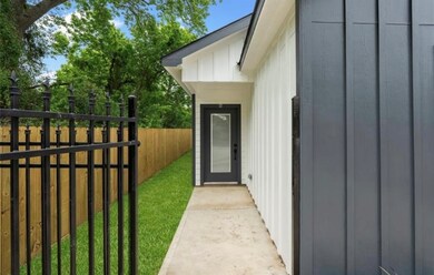 1512 Hattie St, Houston, TX 77088 - photo 2