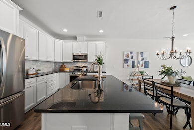 115 Bowerbank Ln, Apex, NC 27539 - photo 3