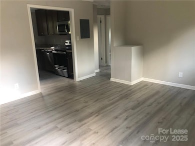 849 Crestway Dr, Newton, NC 28658 - photo 3