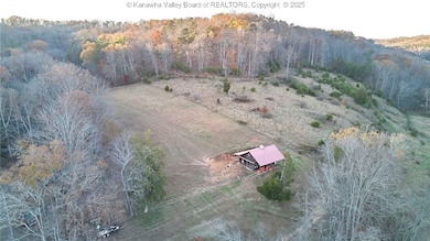 2049 Buff Creek Rd, Hurricane, WV 25526 - photo 4