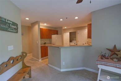 20800 72nd Ave W unit 304, Edmonds, WA 98026 - photo 5