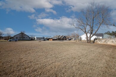 407 Cypress unit 16, Fredericksburg, TX 78624 - photo 3