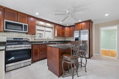 17 Wheeler Ave unit 1, Medford, MA 02155 - photo 2