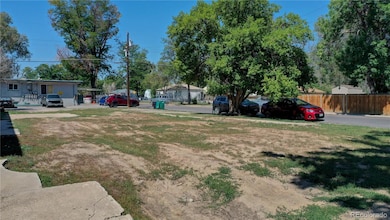 1695 Alton St, Aurora, CO 80010 - photo 4