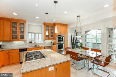 9410 Turnberry Dr, Potomac, MD 20854 - photo 7