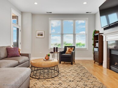 4814 N Damen Ave unit 412, Chicago, IL 60625 - photo 4