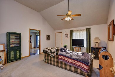 1031 Daniels St-1