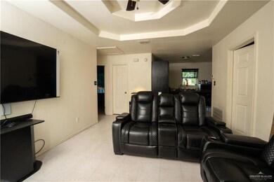 1108 Champion Dr, Donna, TX 78537 - photo 4