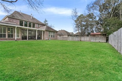 LARGE BACKYARD WITH REAR YARD ACCESS
