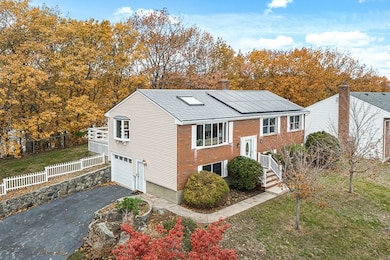 25 Murdoch Rd, Stoneham, MA 02180 - photo 2