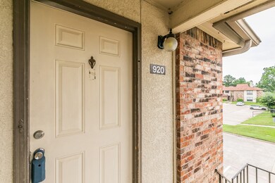 920 Turtle Cove unit 252, Irving, TX 75060 - photo 4