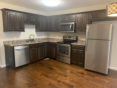 118 Parks St, Manchester, TN 37355 - photo 4