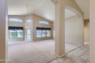 Vaulted Ceilings in Entry