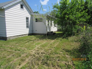 5504 Scottdale Rd, Saint Joseph, MI 49085 - photo 3