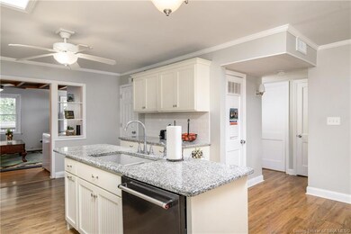 205 E Lewis St, New Albany, IN 47150 - photo 7