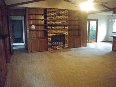 Den/Family/Great Room.