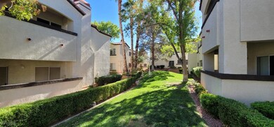 2975 Bluegrass Ln unit 824, Henderson, NV 89074 - photo 3