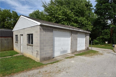 1521 Charlestown Rd, New Albany, IN 47150 - photo 2