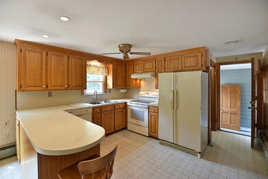 105 Cooper Ave, Woonsocket, RI 02895 - photo 6