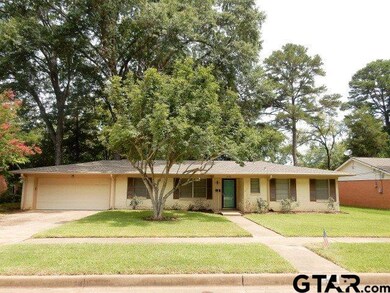 200 200 Alpine, Tyler, TX 75701 - photo 2