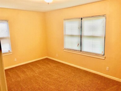 3511 Dreyfus St, Houston, TX 77021 - photo 3